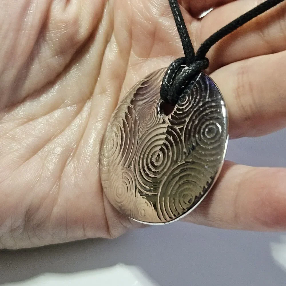 *Sale* Lia Sophia Silver Tone Elliptical Pendant Black Cord Necklace 16-19